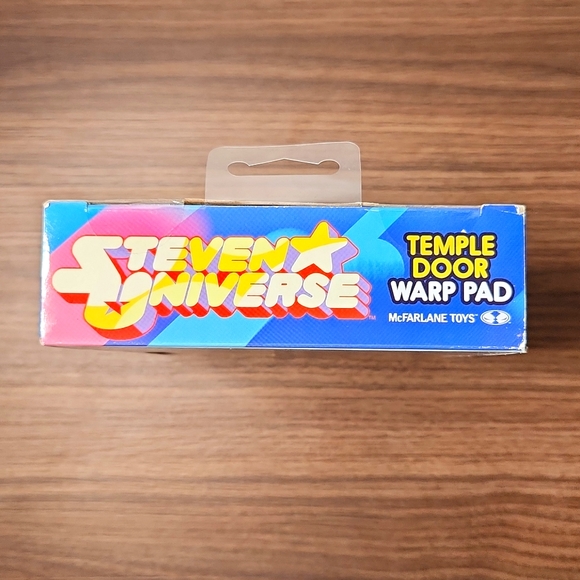 McFarlane Toys Steven Universe Rose Quartz Temple Door Warp Pad Construction Set - Picture 3 of 9